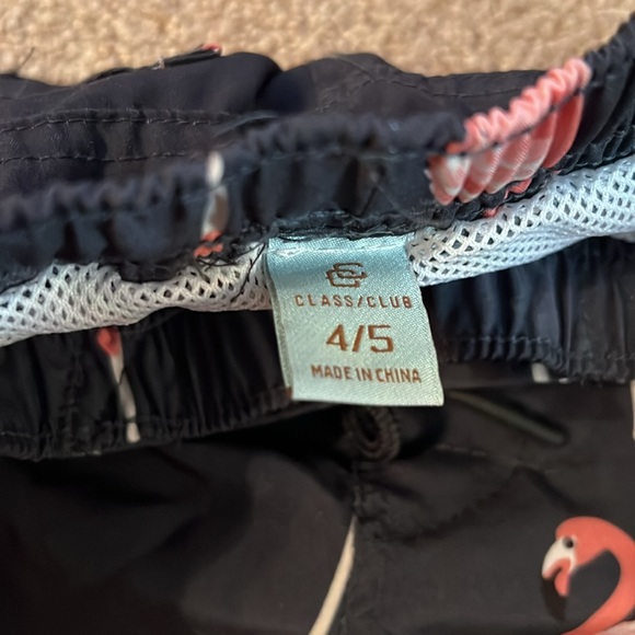 Boys Swim Trunks /Size 4/5 - Picture 4 of 7